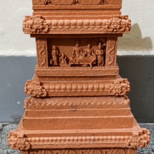 shri Vyasaraja Teertharu ( Moola Brundavana Replica) 3 Inch
